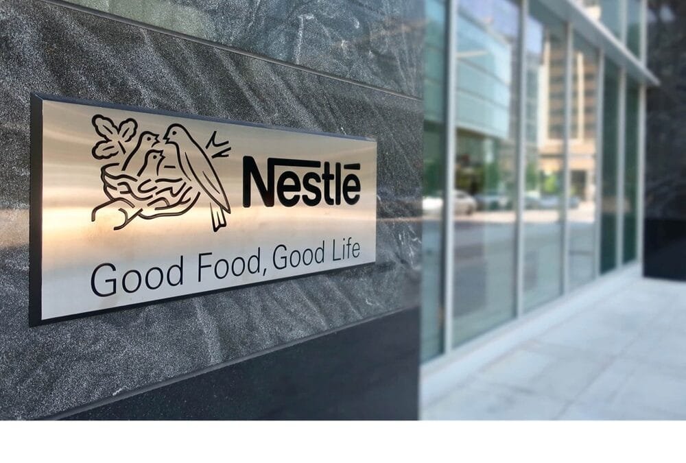 Nestlé abandona la alianza climática centrada en reducir las emisiones de metano de los lácteos.