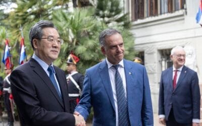 China sigue mostrando interés por Uruguay.