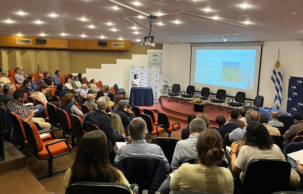 INIA presentó avances en mejoramiento genético, innovación y sanidad para la producción forestal del sureste del país.