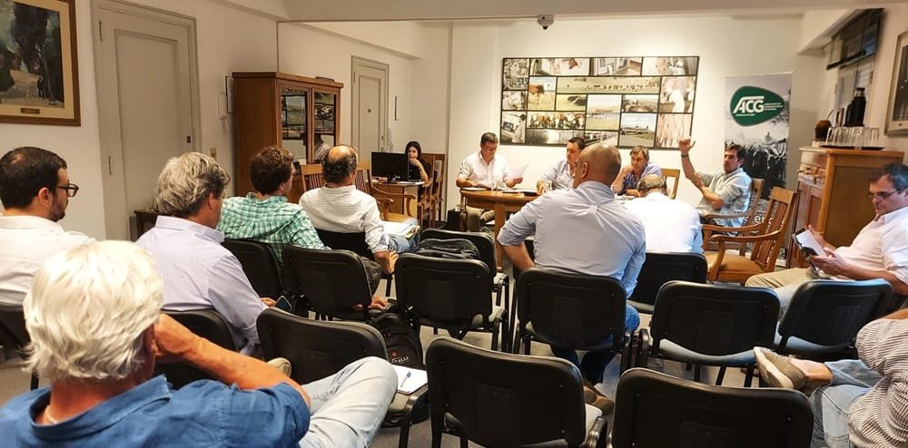 Leve ajuste y estabilidad en el gordo.