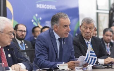 El presidente Orsi defendió un Mercosur en tónica aperturista.