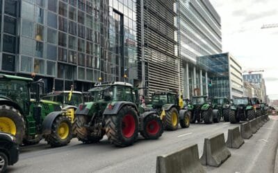 Movilización de productores de varios países en Bruselas, contra el acuerdo con el Mercosur.