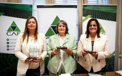 CAF homenajeó a Lucy Prochet, Cecilia Abelenda y Graciela Sánchez.