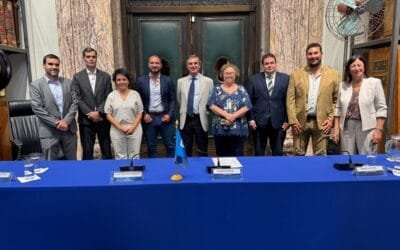 BROU y ANDE firmaron convenio de complementación para potenciar el desarrollo de pequeñas empresas.