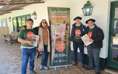 400 jóvenes de diversas instituciones trabajan en la campaña de información sobre los tiempos de espera en los medicamentos.