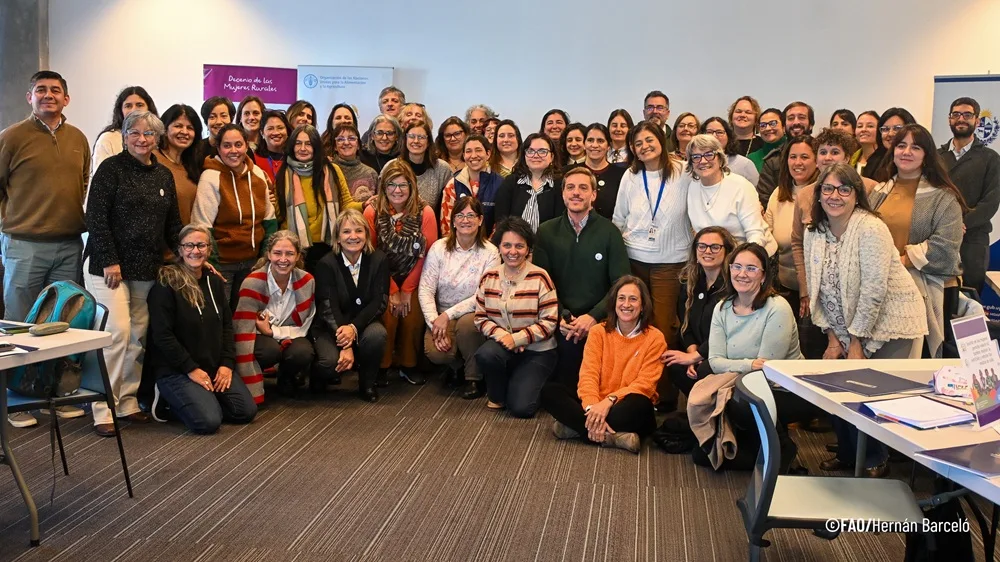 Uruguay reúne a más de 30 instituciones para fortalecer las políticas dirigidas a las mujeres rurales
