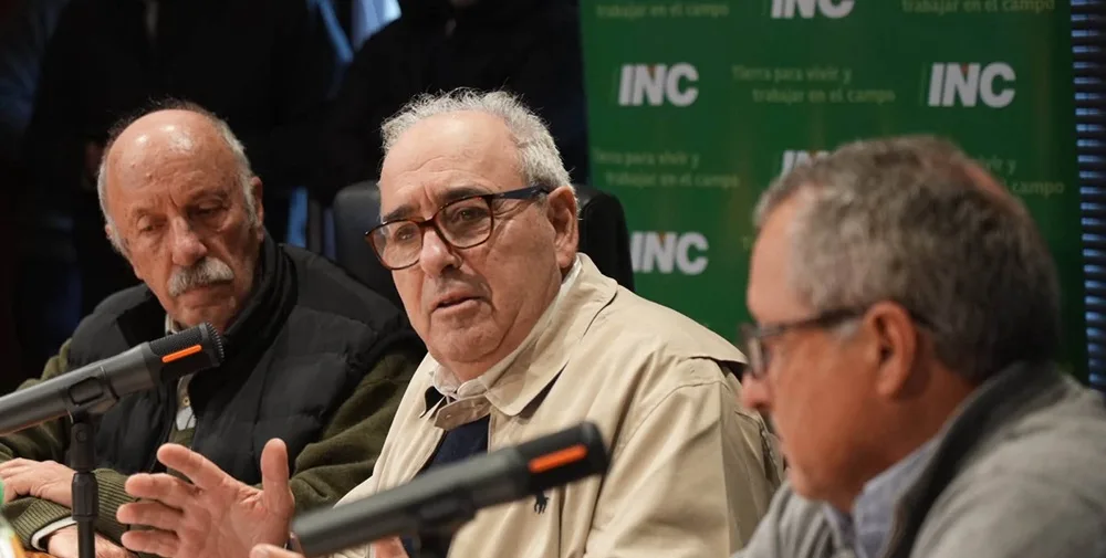 Inscripciones para producción de leche en María Dolores.