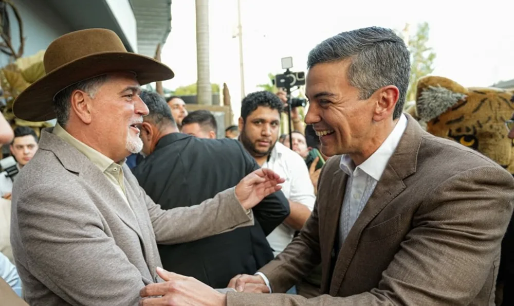 Presidente Peña y el titular de la Rural expusieron en la Expo Paraguay 2026.