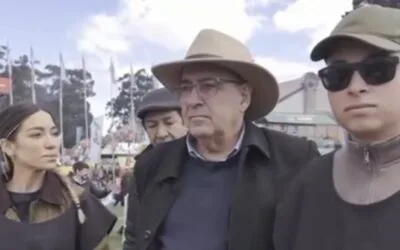  “Mi hija y mi yerno entraron a la pista presentando nuestros animales”.