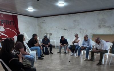 Trabajadores de la industria frigorífica recibieron al ministro Fratti.