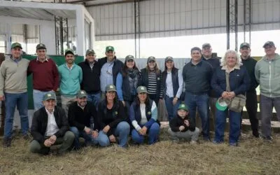 Faltaron toros en el tercer remate de la familia De los Santos.